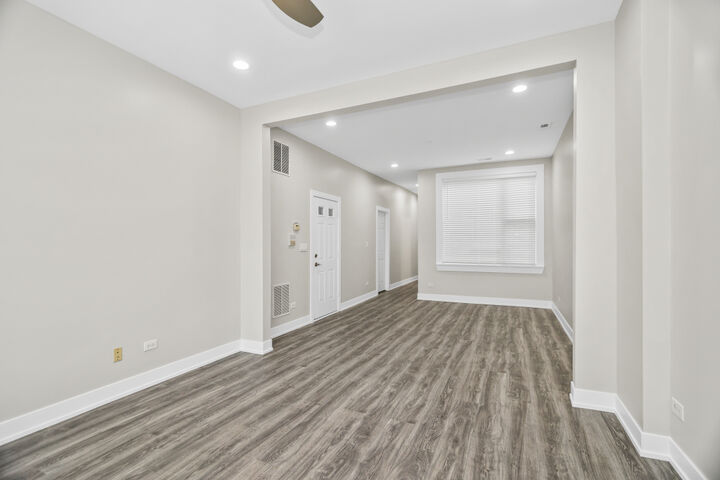 Property Photo: 2355 N Milwaukee Avenue 2 IL 60647