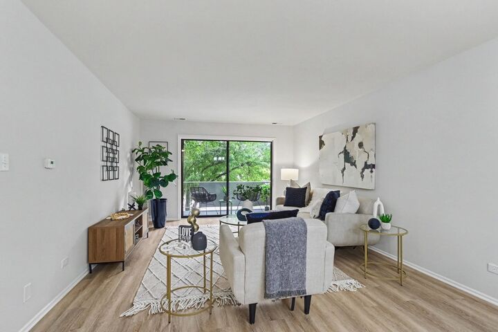 Property Photo:  3300 N Carriageway Drive 216  IL 60004 