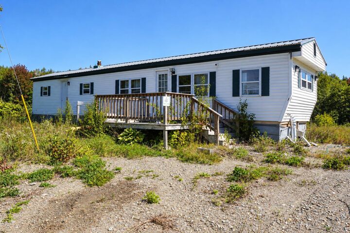 Property Photo: 657 Main Road ME 04418