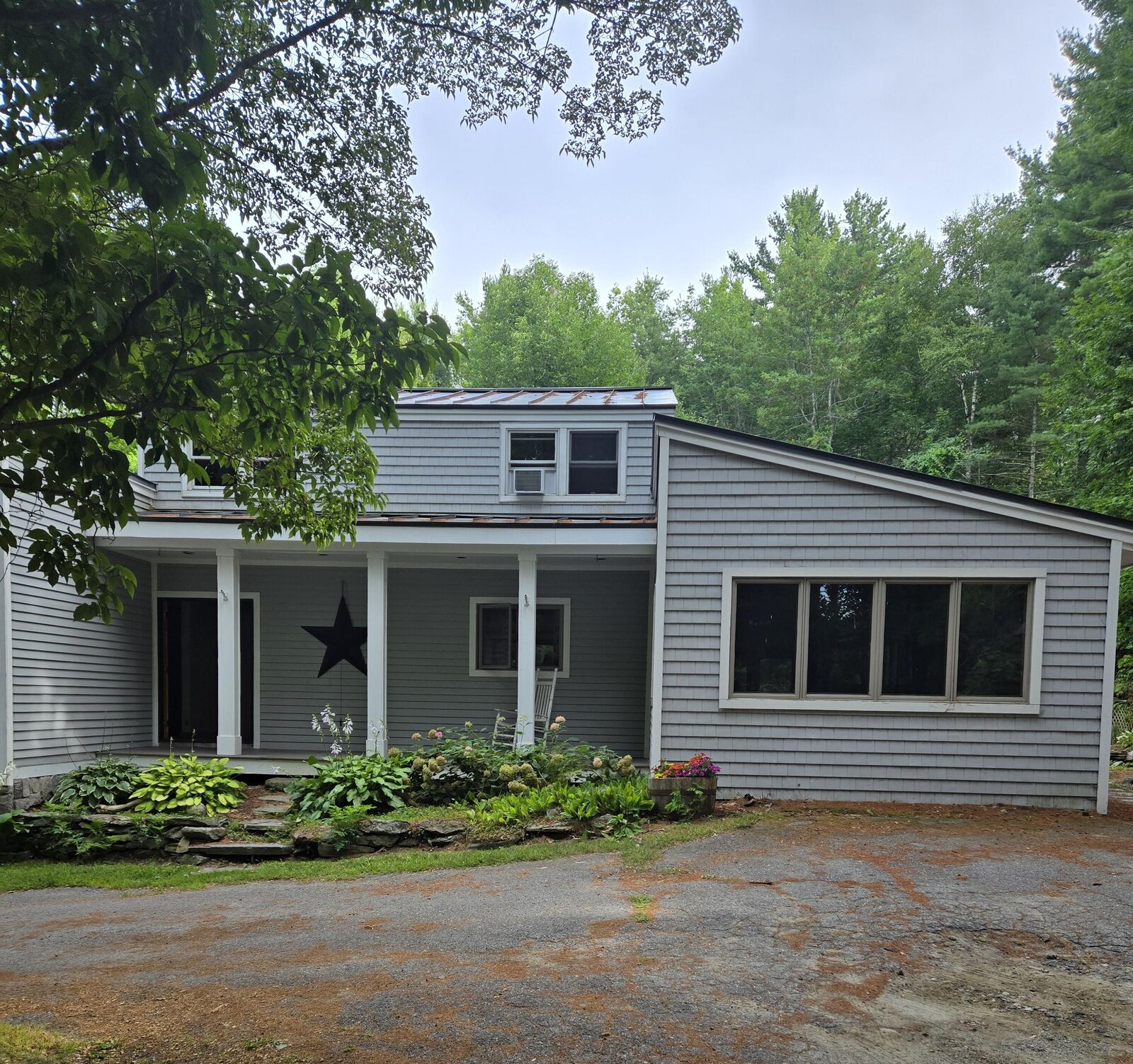 Property Photo:  242 Molyneaux Road  ME 04843 