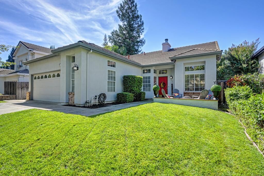 Property Photo: 150 Elkins Circle CA 95630