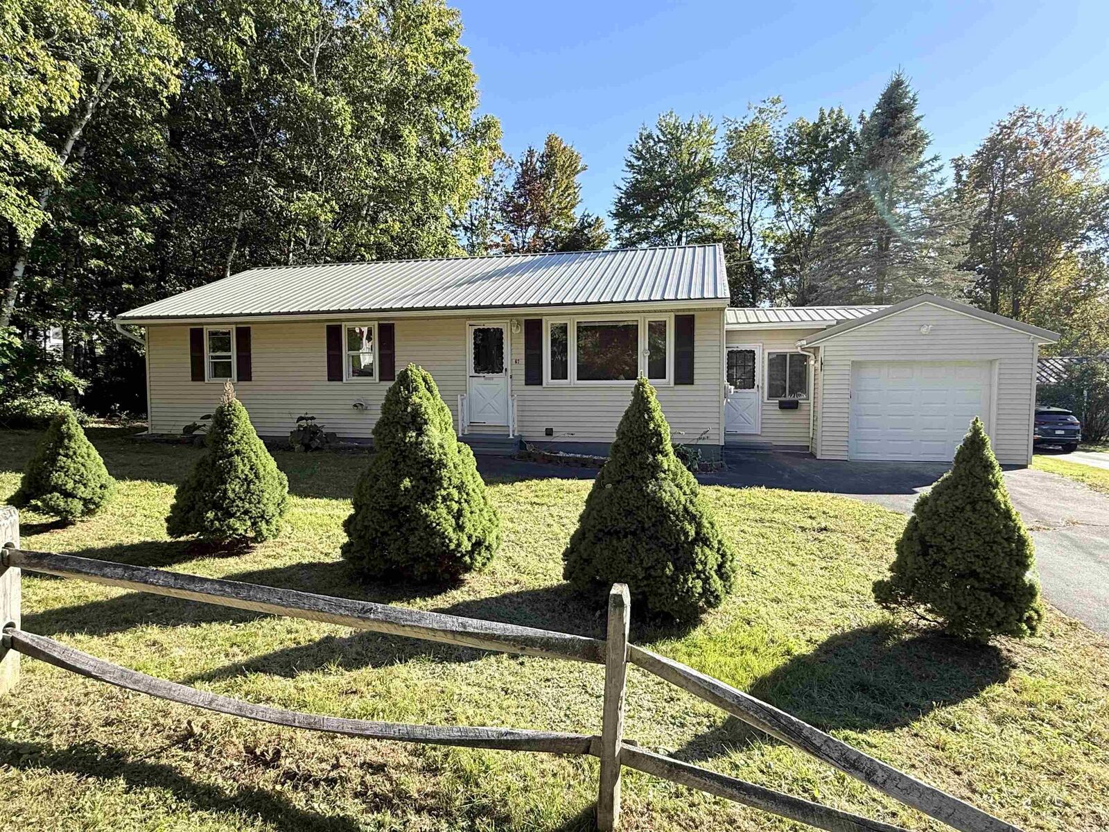 Property Photo:  67 Lafayette Street  NH 03246 