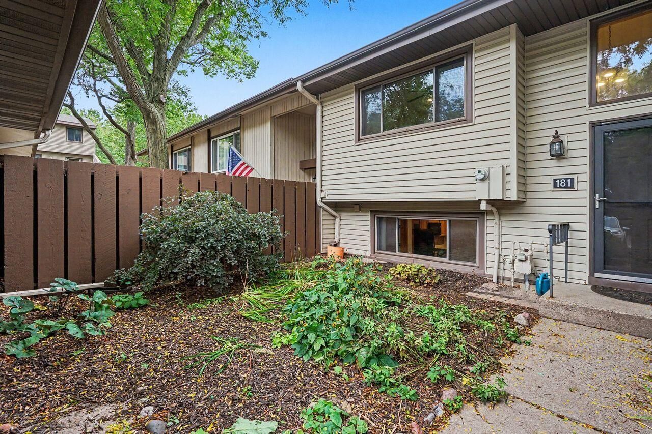Property Photo: 181 River Woods Lane MN 55337