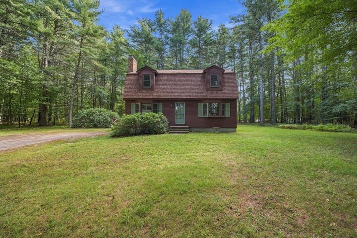 Property Photo:  15 East St 17A  MA 01463 