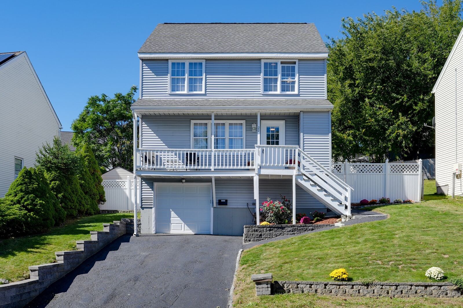 Property Photo:  22 Byron St  MA 01605 