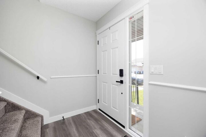 Property Photo:  134 Rattlepan Creek Crescent  AB T9K 2V3 