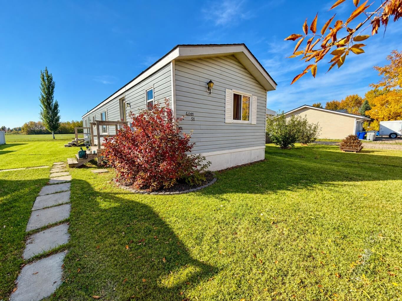 Property Photo:  4011 51 Avenue  AB T0B 3S0 
