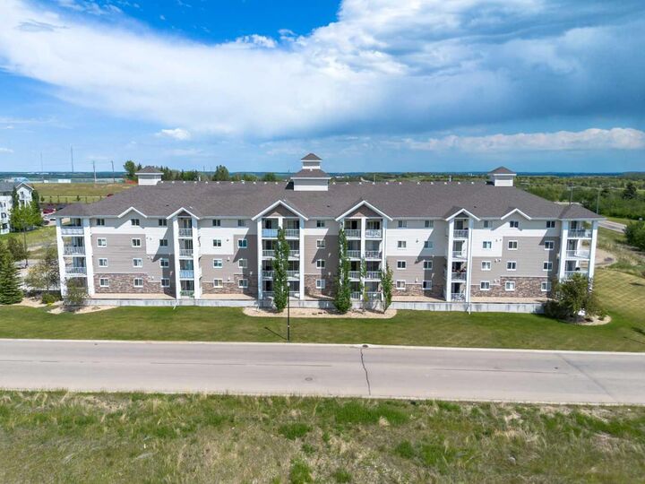 Property Photo:  3 Broadway Rise 412  AB T4S 0G9 