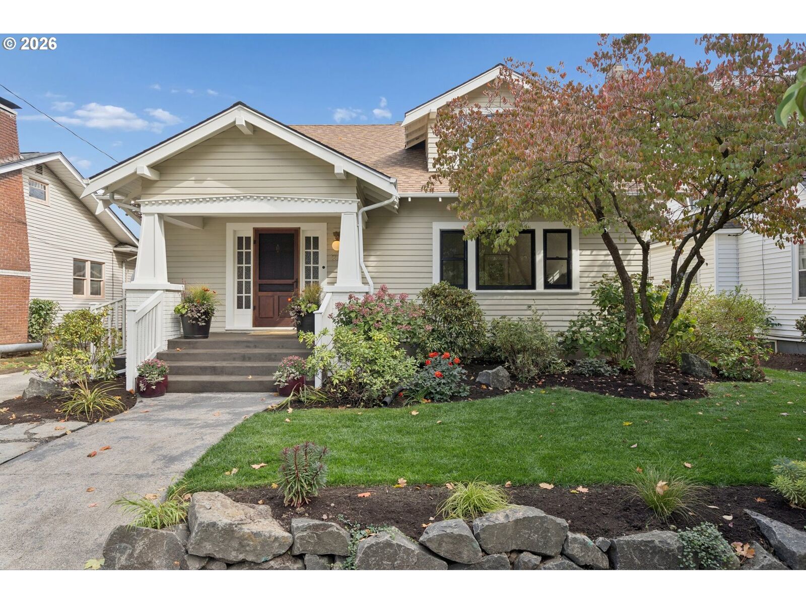 Property Photo:  2746 NE 25th Ave  OR 97212 