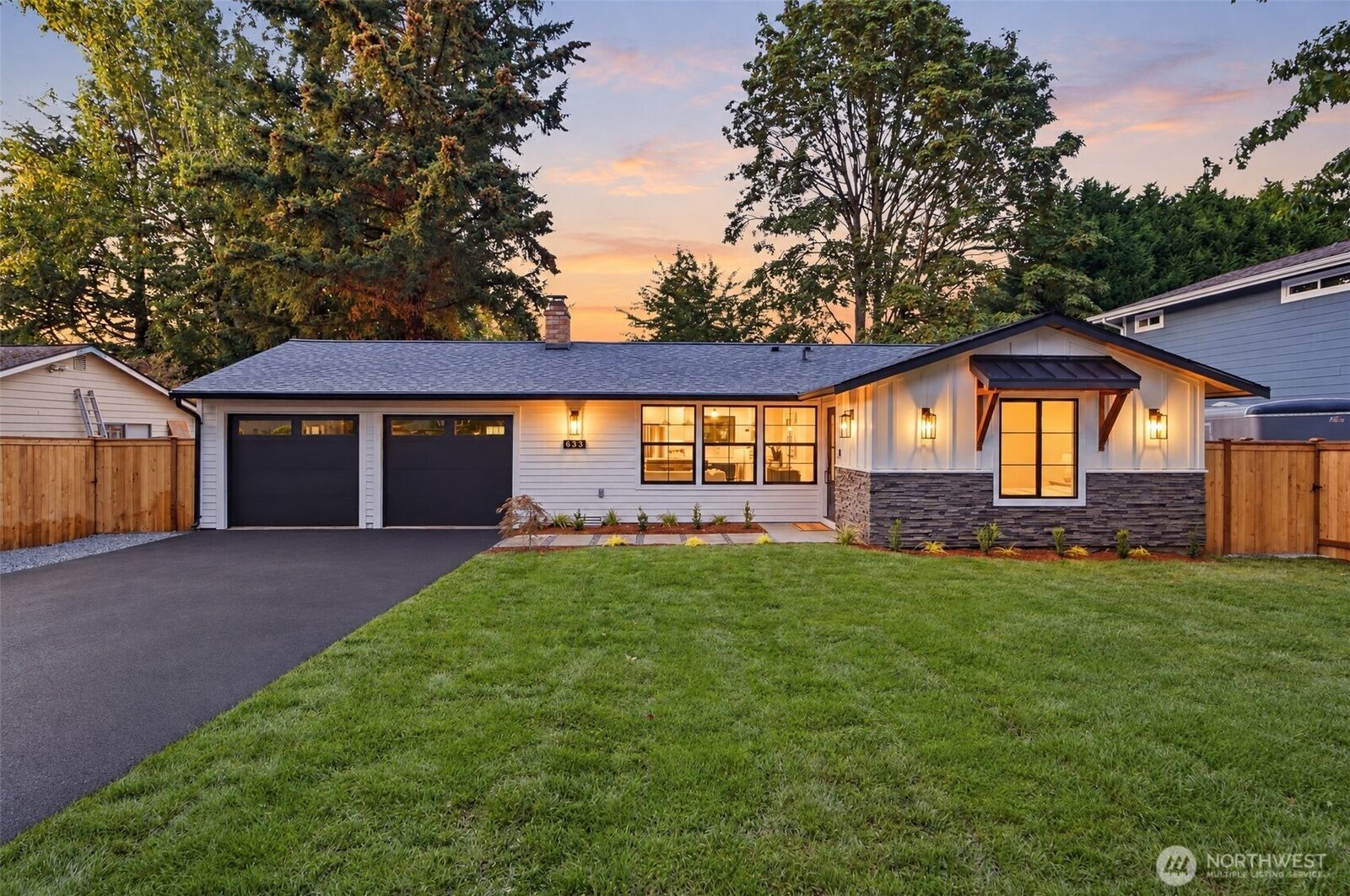 Property Photo: 633 221st Street SW WA 98021