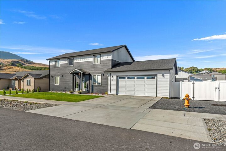 Property Photo: 89 Berryman Way WA 98828