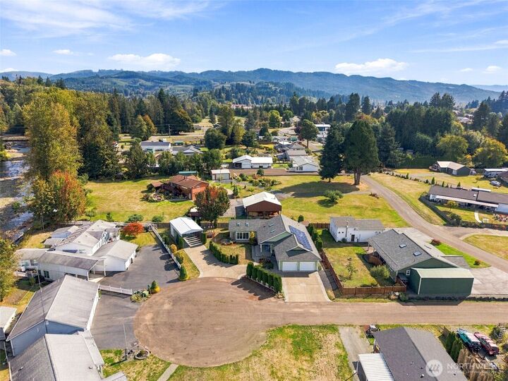 Property Photo: 120 River Way WA 98356
