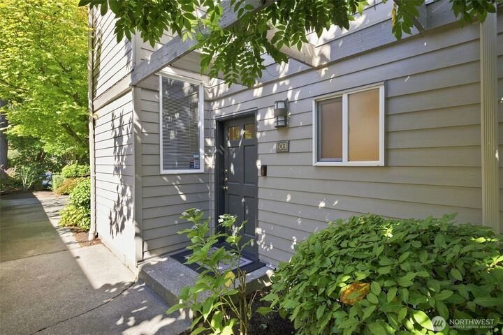 Property Photo: 12506 26th Avenue NE A103 WA 98125