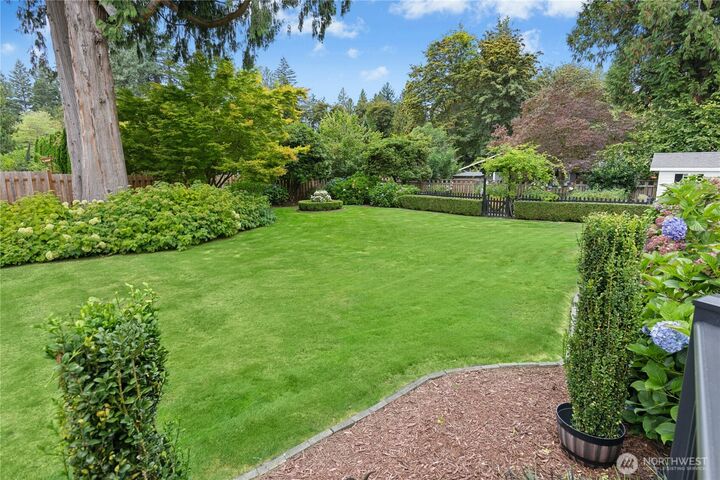 Property Photo: 4527 330th Place SE WA 98024