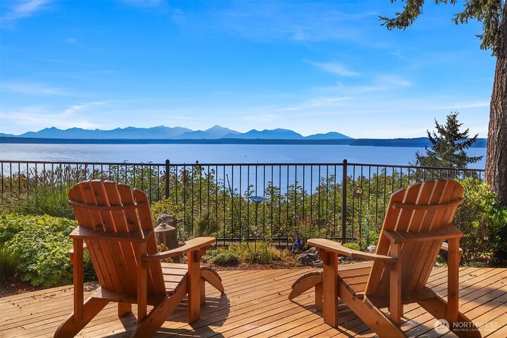 Property Photo: 13021 13th Avenue NW WA 98177