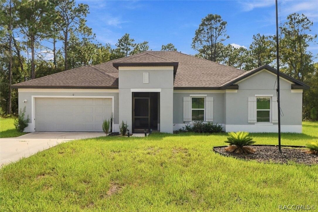 Property Photo: 12 Pagoda Drive FL 34446