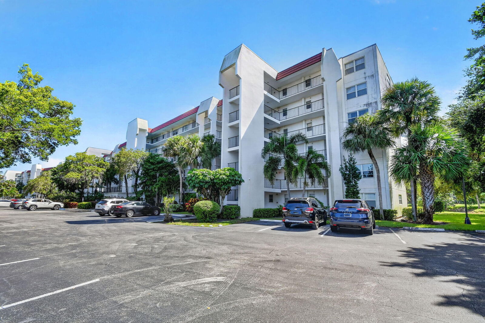 Property Photo:  3597 Birdie Drive 604 C  FL 33467 