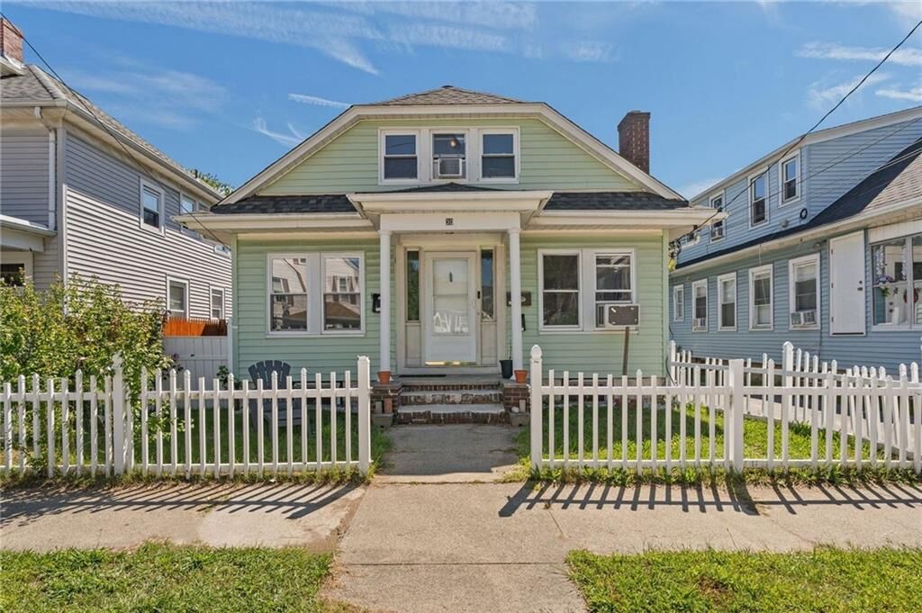 Property Photo:  30 Cliffdale Avenue  RI 02905 