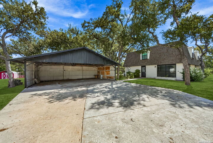 Property Photo: 28422 Timberline Dr TX 78260