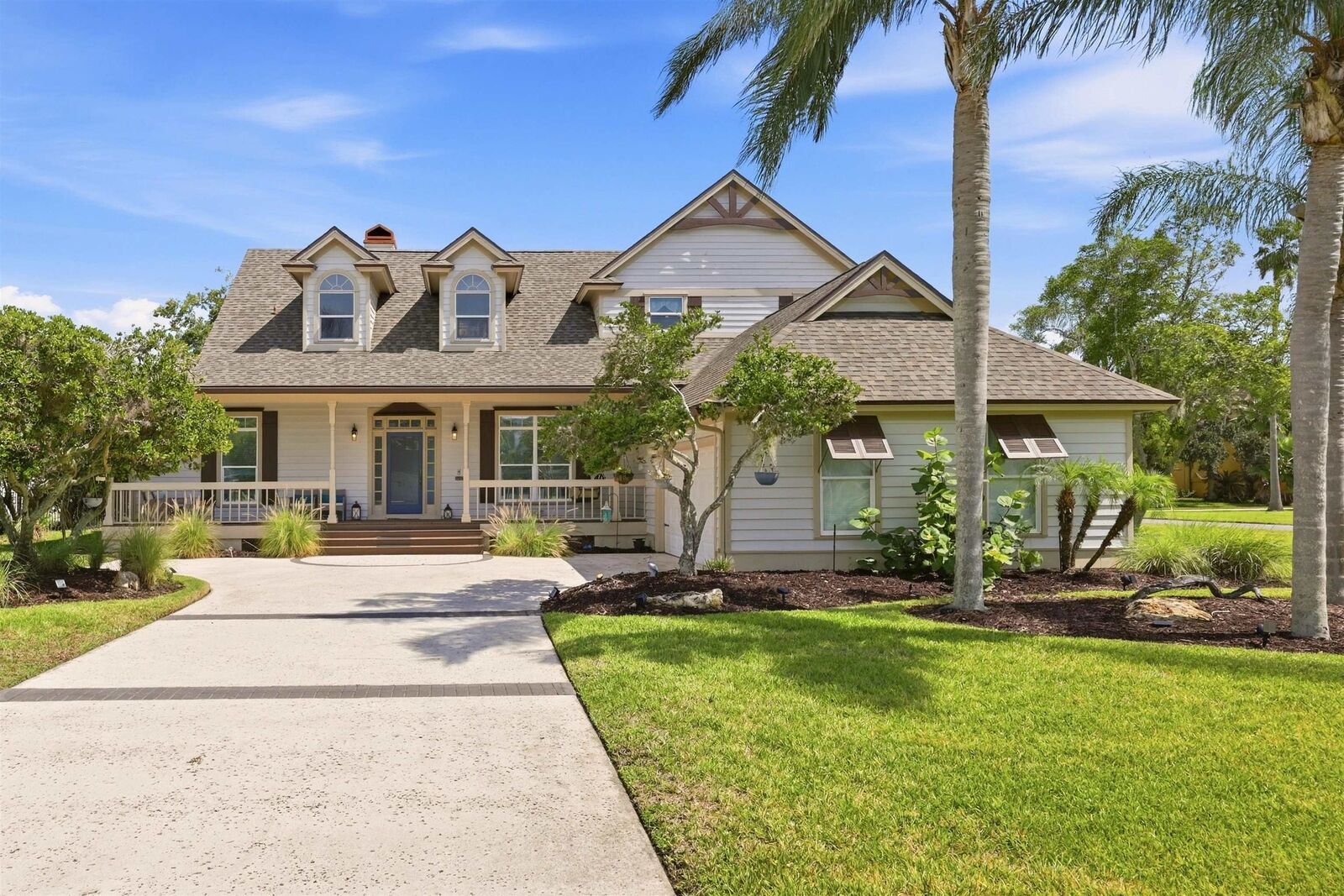 Property Photo:  500 Turnberry Ln  FL 32080 