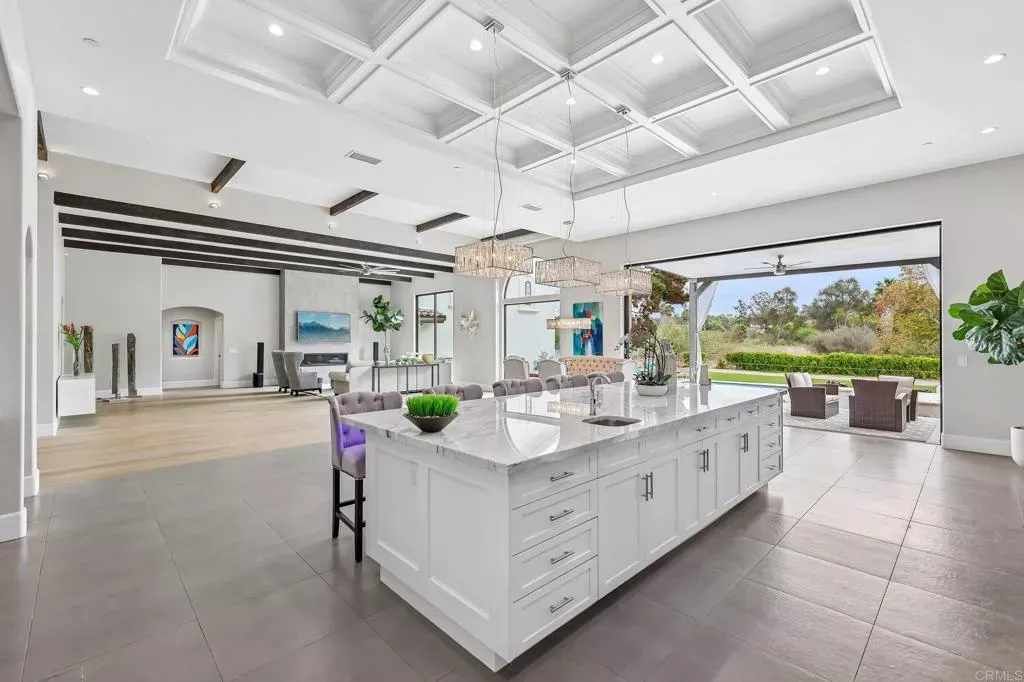 Property Photo: 519 Meadowmist Court CA 92024