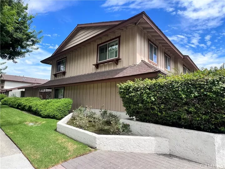 Property Photo:  11000 Woodruff Avenue 24  CA 90241 