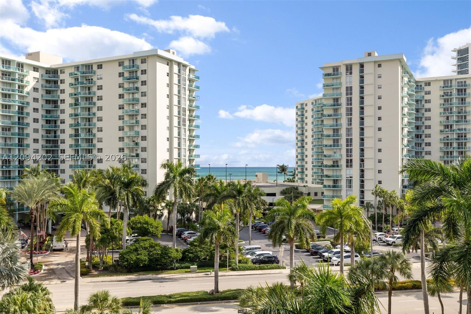 Property Photo: 3800 S Ocean Dr 516 FL 33019