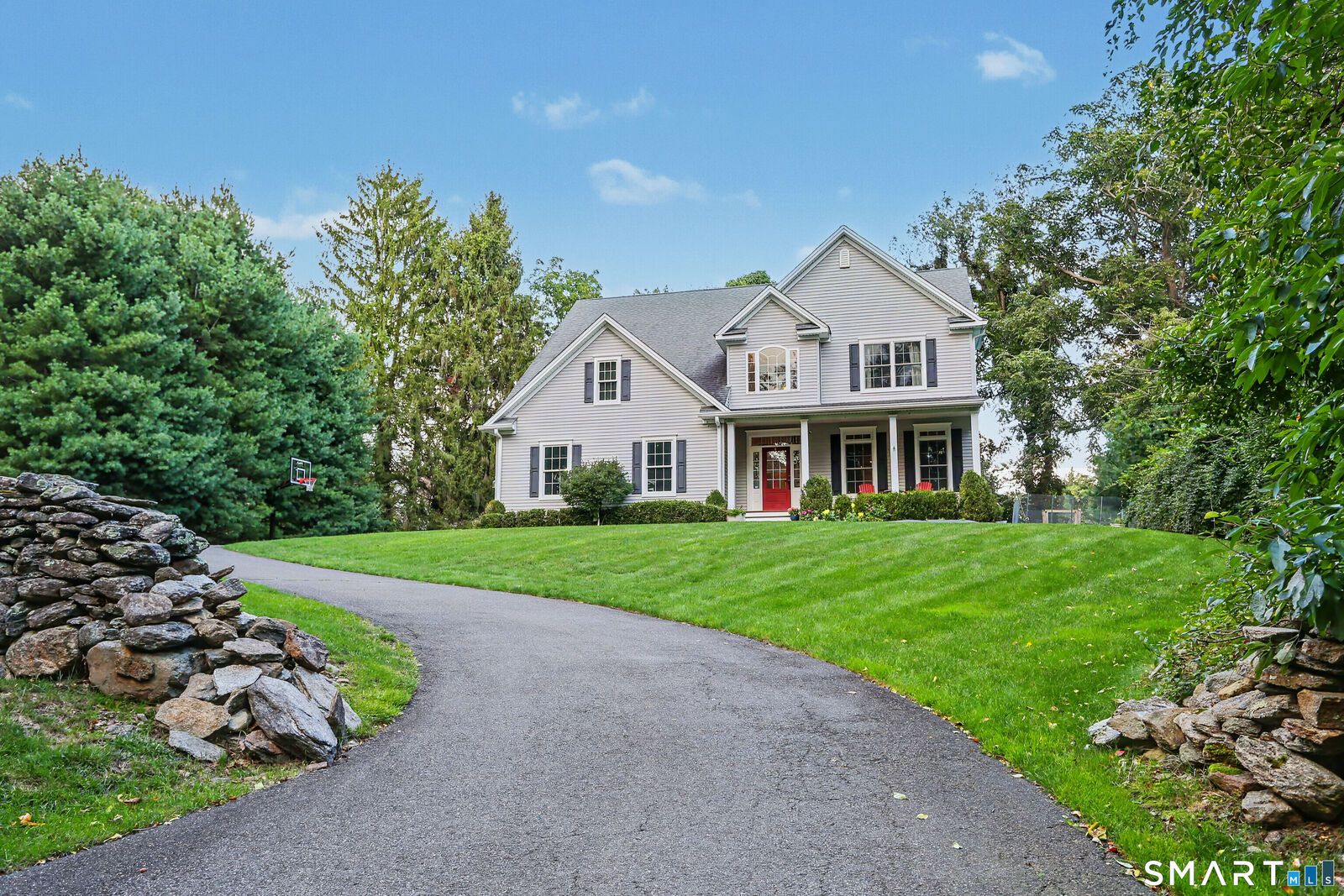 Property Photo:  218 Stonehouse Road  CT 06611 