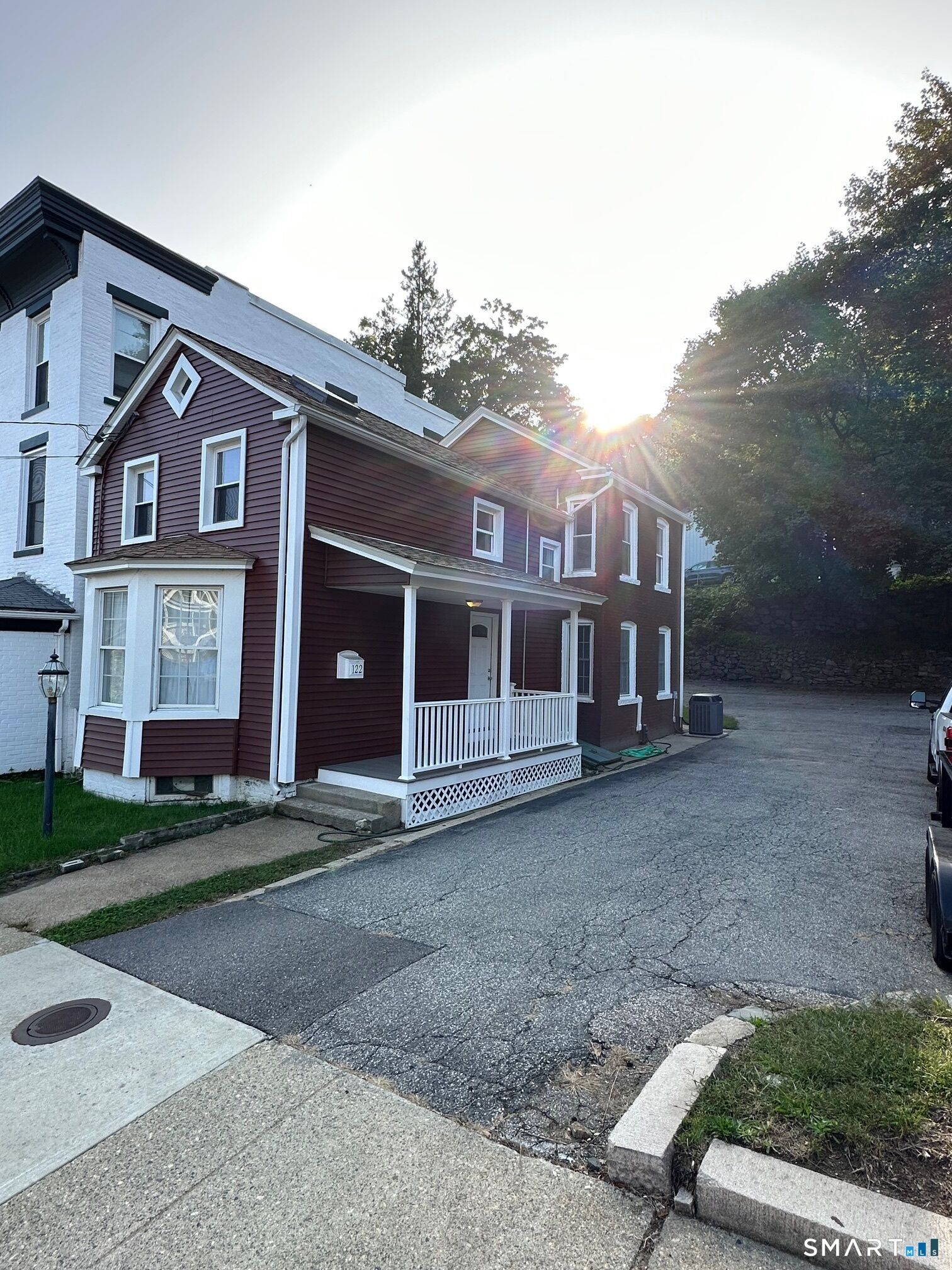 Property Photo: 122 Broadway CT 06360