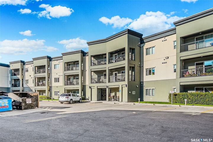 Property Photo:  110 Hampton Circle # 309  SK S7R 0C5 
