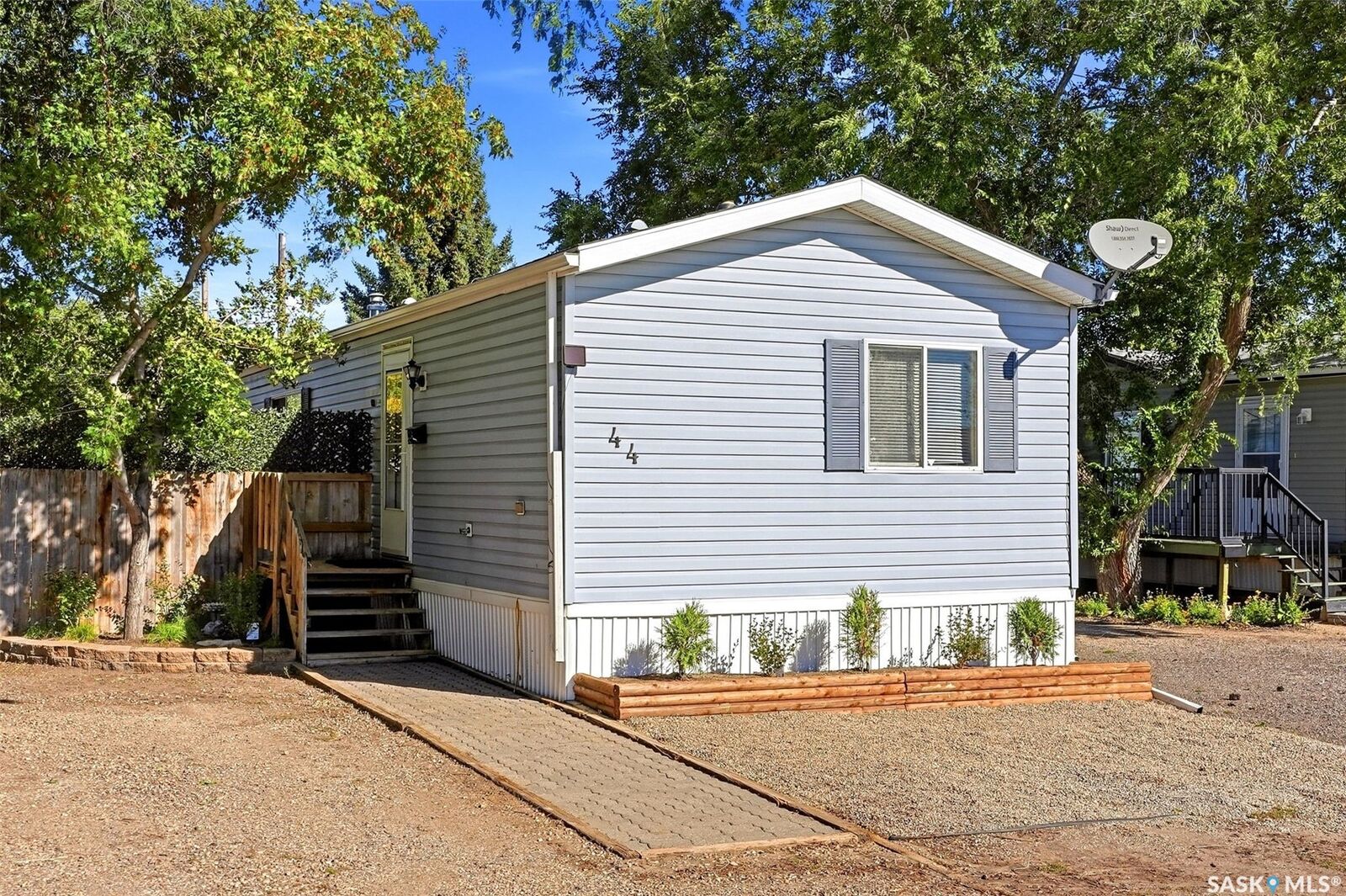 Property Photo:  44 Walters Court  SK S0G 3Z0 