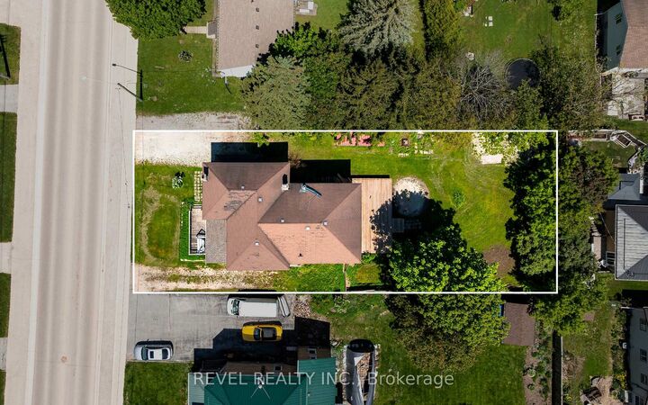 Property Photo:  279 1st Ave Avenue S  ON N0G 1L0 