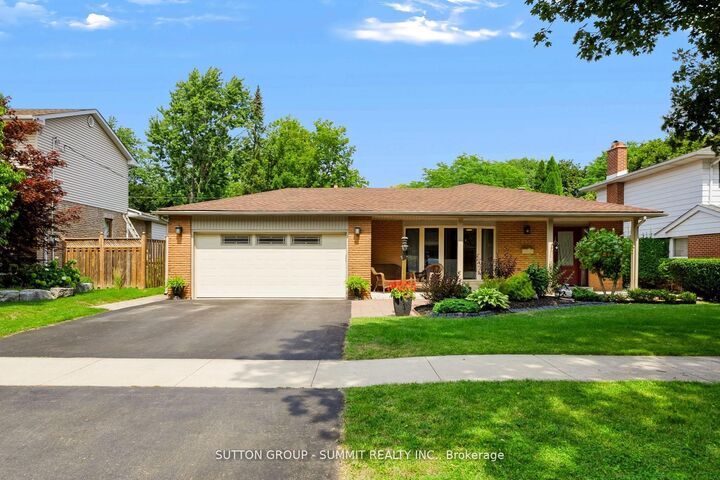 Photo de la propriété:  659 Cherrywood Drive  ON L7T 3W9 