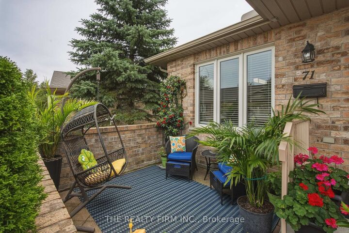 Property Photo: 869 Whetherfield Street 71 ON N6H 0A2