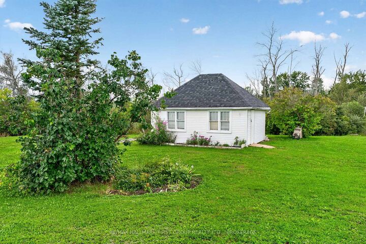 Property Photo:  907 Millhaven Road  ON K0H 2H0 