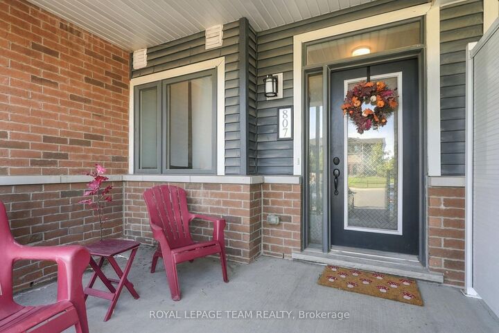 Property Photo:  807 Nautilus Private  ON K2V 0S3 