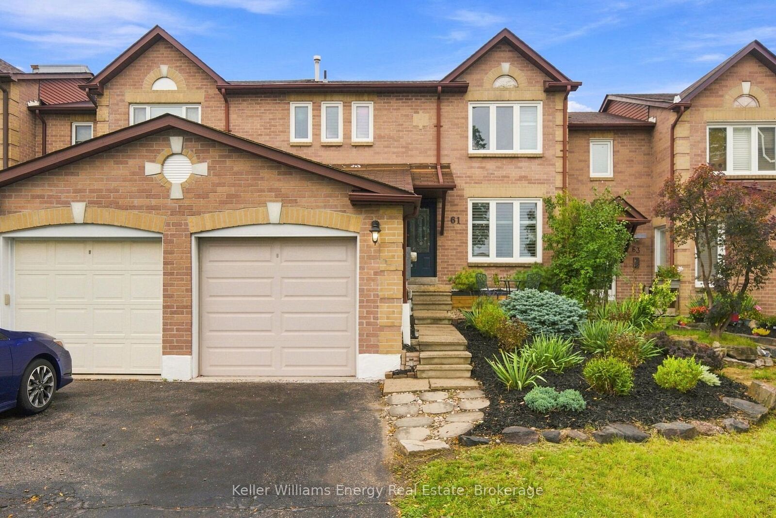 Photo de la propriété: 61 Fernbank Place ON L1R 1T1