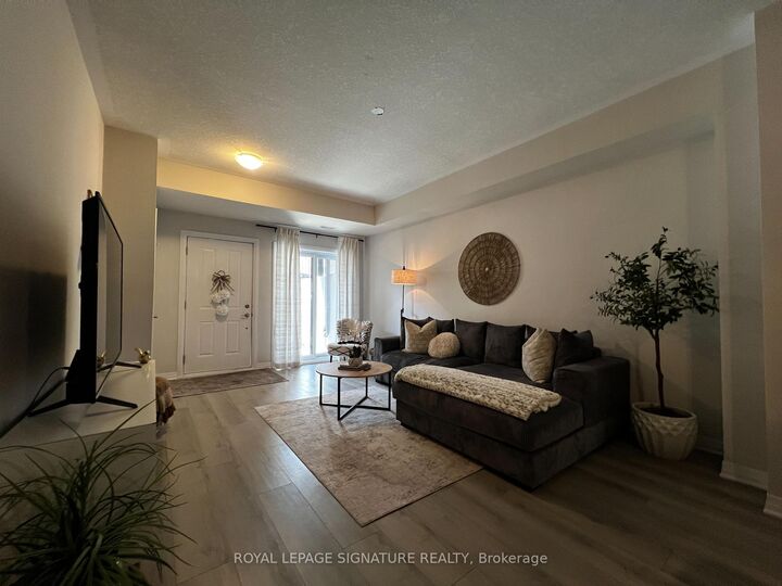 Property Photo:  25 Isherwood Avenue 89  ON N1R 1B6 
