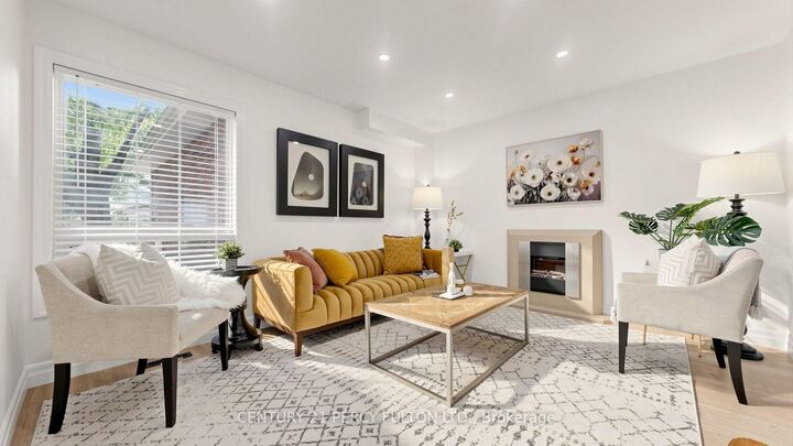 Property Photo:  17 Harley Drive  ON L1S 5X3 