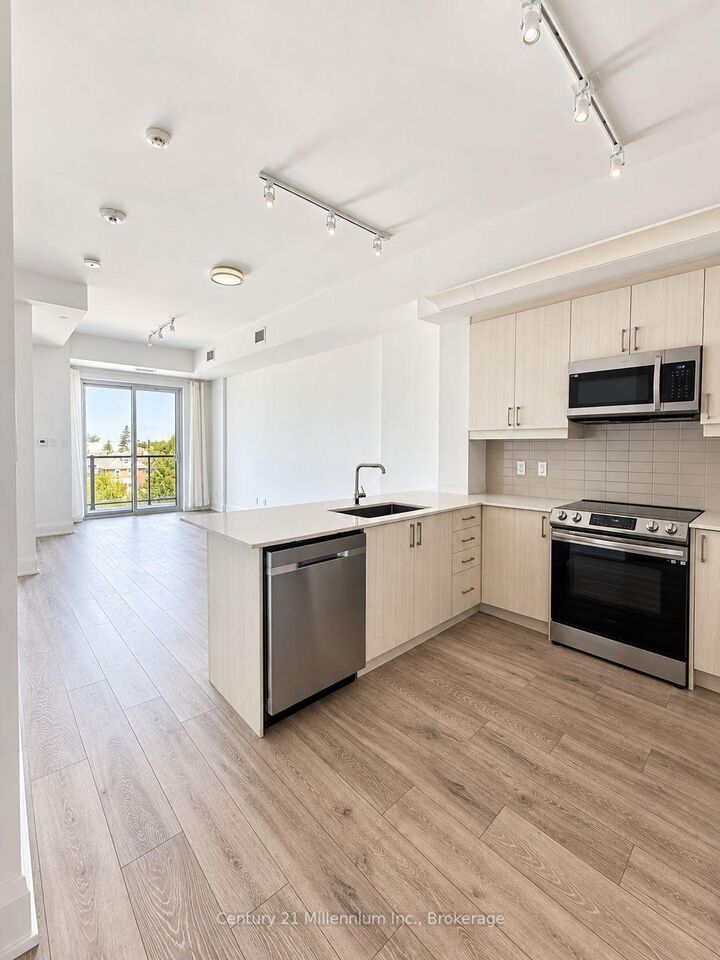 Property Photo:  1 Hume Street 402  ON L9Y 0X3 