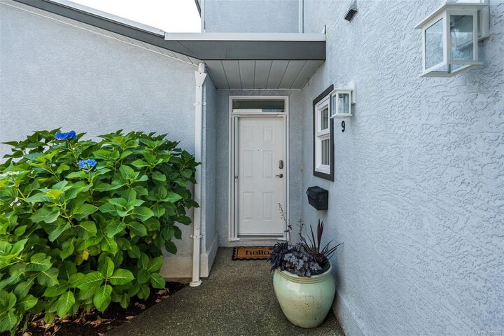 Property Photo:  2115 Amelia Ave #9  BC V8L 3Z8 