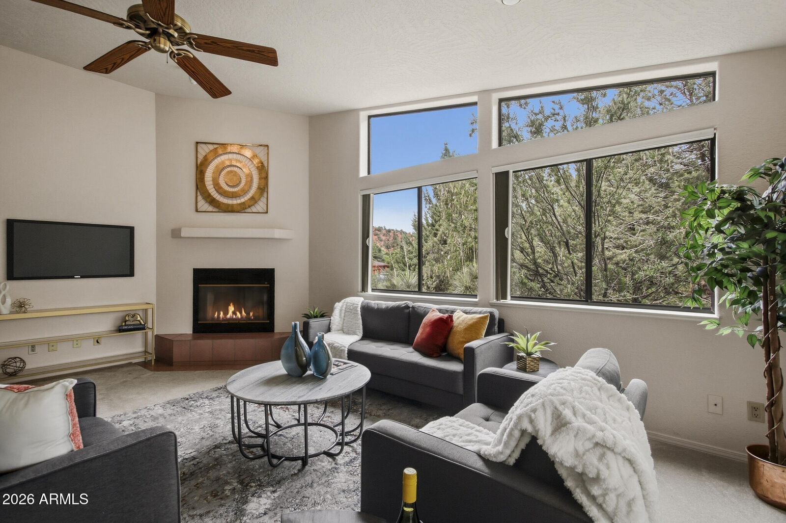 Property Photo: 85 White Cedar Drive AZ 86351