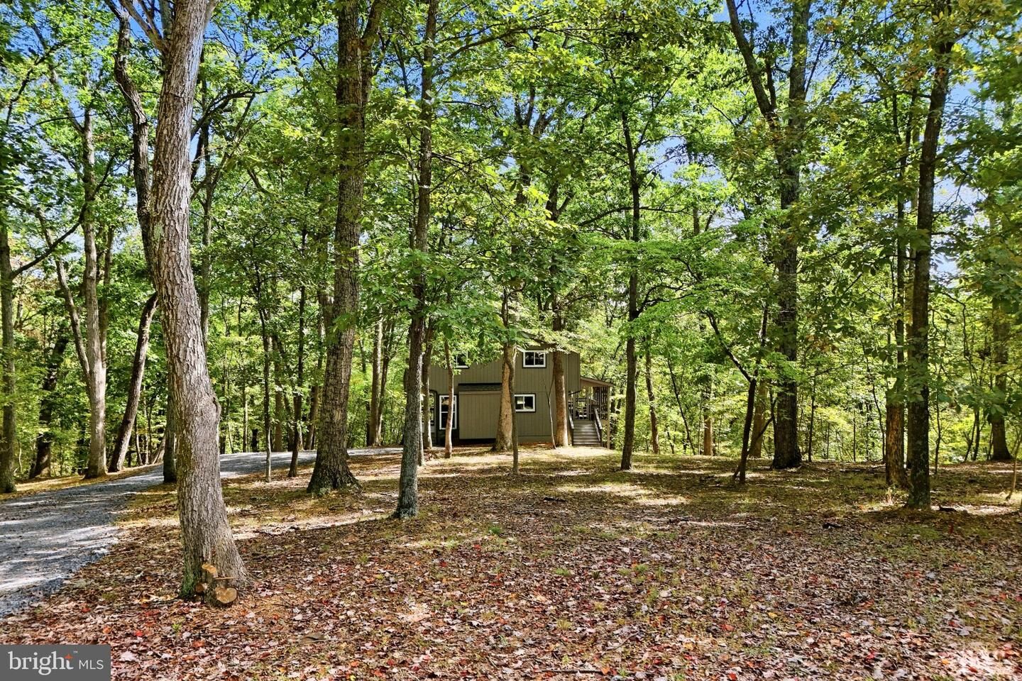 Property Photo: 33 Wigwam Court WV 25427