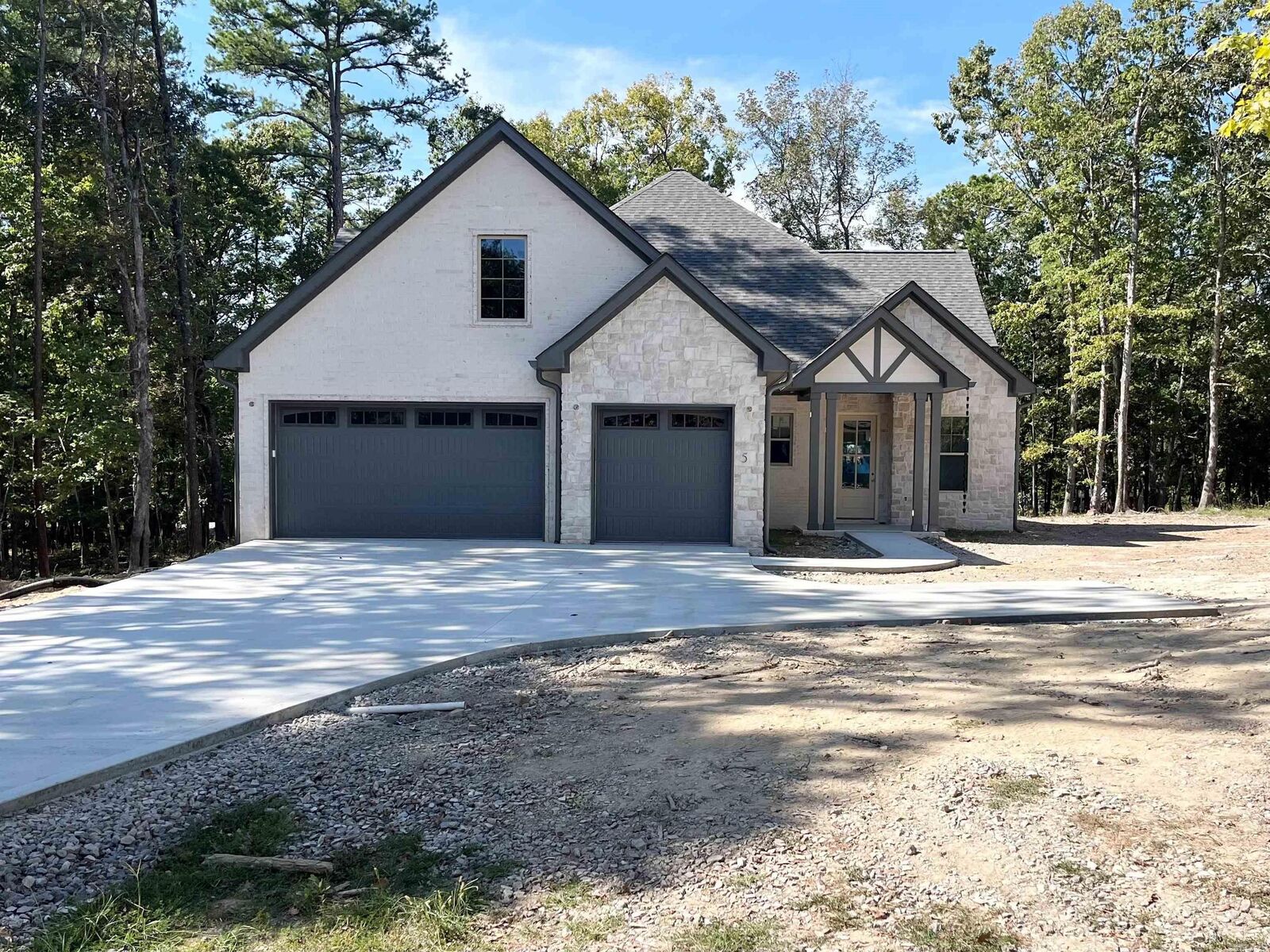 Property Photo: 5 Villacarriedo Drive AR 71909
