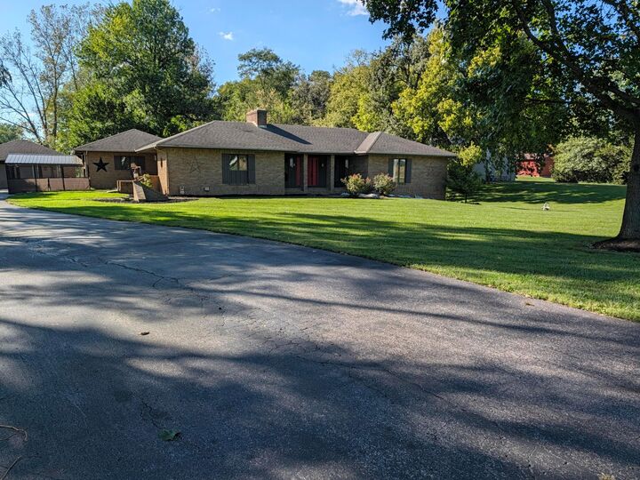 Property Photo:  15025 Lockbourne Eastern Road  OH 43103 
