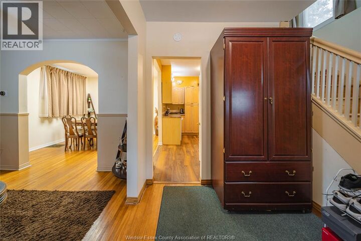 Property Photo: 550 Allendale Street ON N8X 2C3