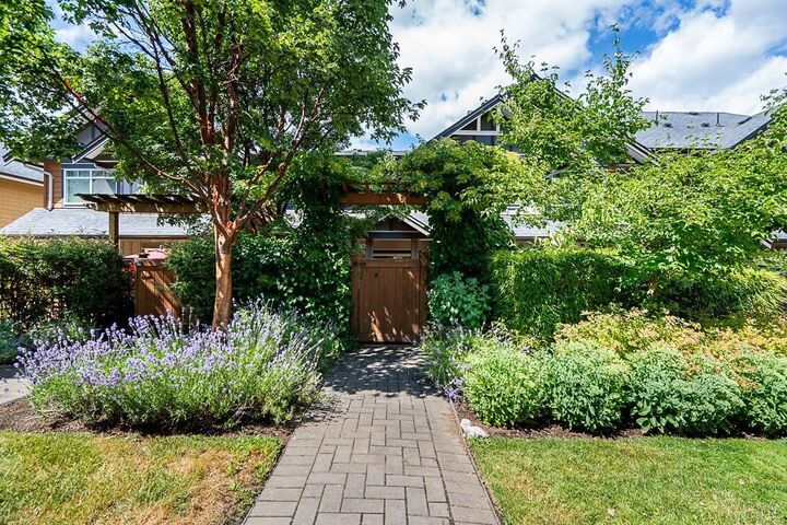 Property Photo:  2979 156 Street 78  BC V3Z 8V8 