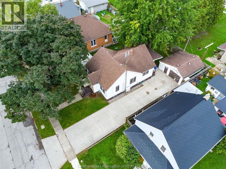 Property Photo:  1008 James Street  ON N8A 2P8 