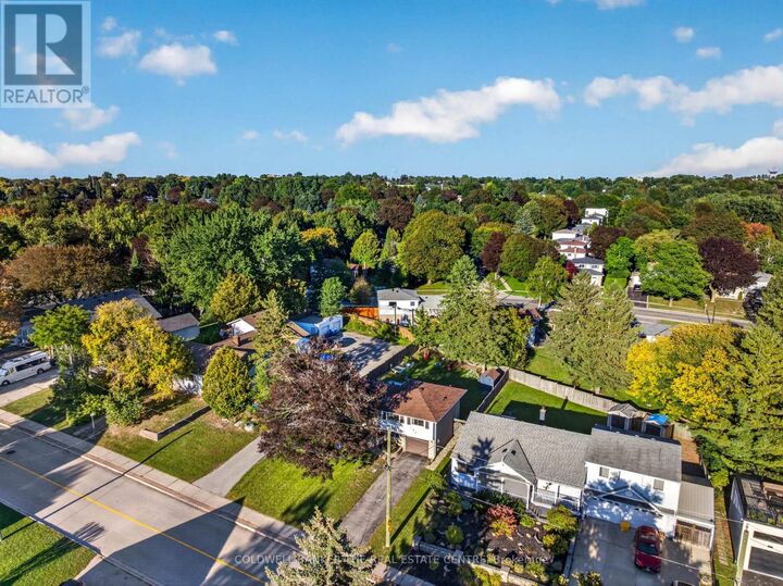 Property Photo:  127 Roxborough Road  ON L3Y 3L1 