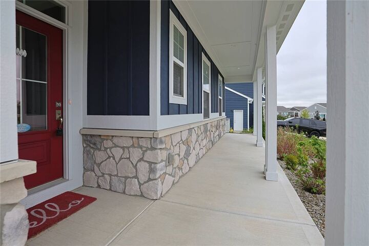 Property Photo: 1998 Prestwick Bend OH 45342